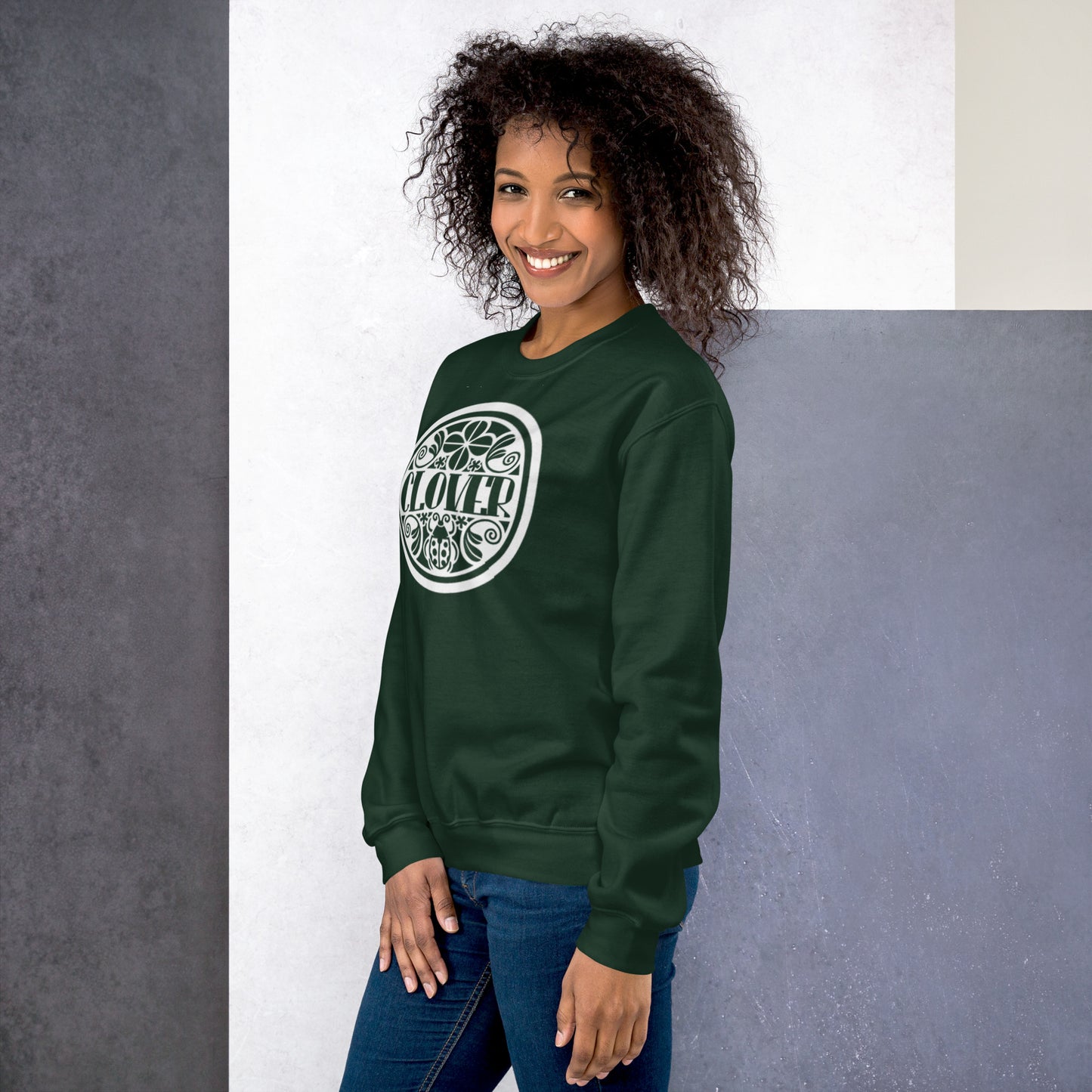 Clover - Printed Gildan Unisex Sweatshirt